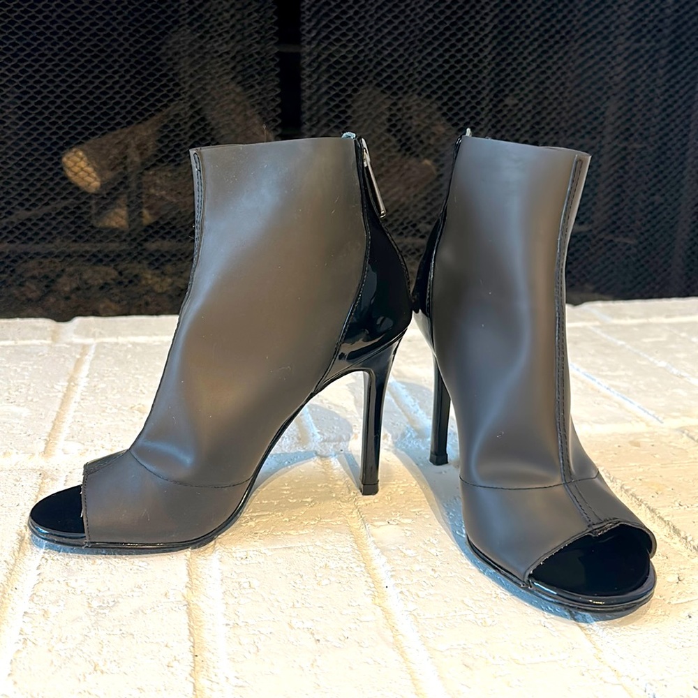 Reece ankle boots